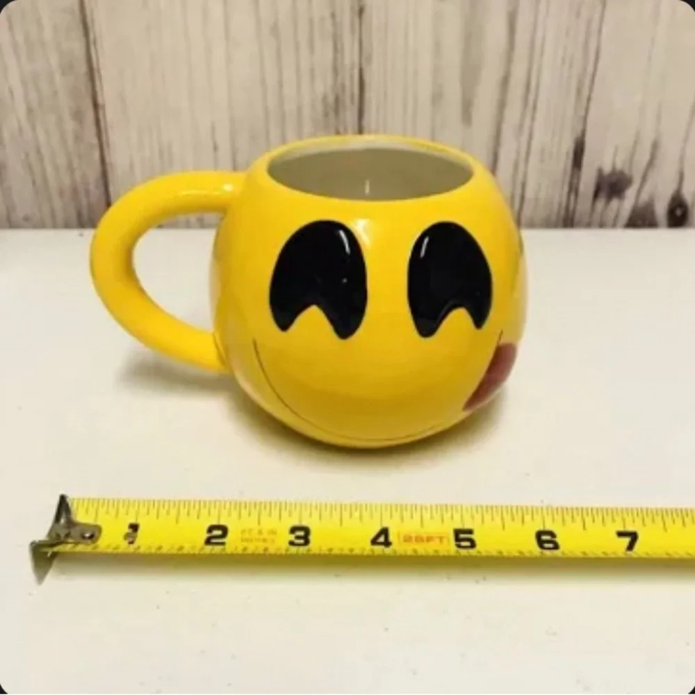 SMILEY MUGS 3pc set 😃 Vintage Large Smiley Face Tongue Mugs Collectible - Picture 5 of 12